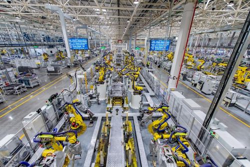 沙坪壩智慧工廠 自動化驅動高效生產新篇章